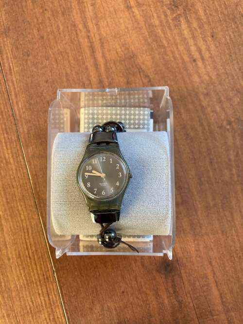 Vintage Ladies Swatch Watch in Original Box