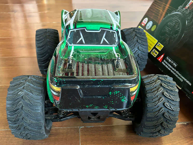HSP Racing  1/10 4WD Brushless Monster Truck RTR + Extra Battery