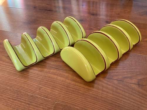 Set Of Kitchen Craft World of Flavours Mexican Ceramic Taco Holder