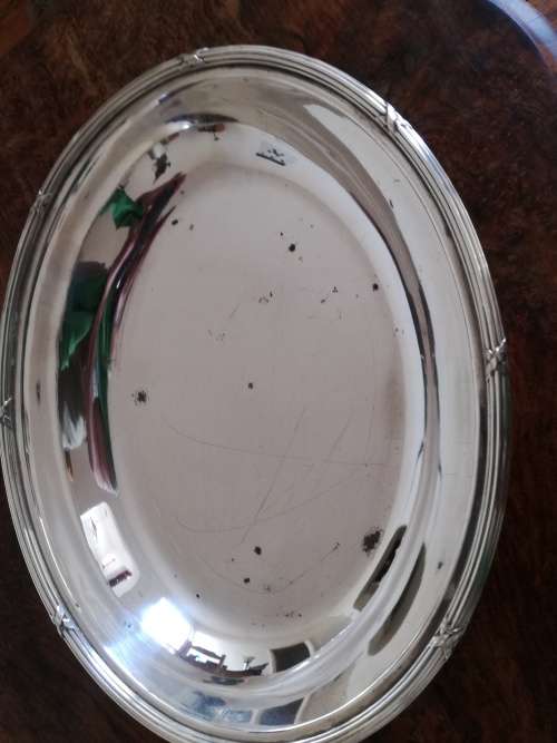 Elegant silver Plate Entree dish. Measurement length 30cm by height 14cm