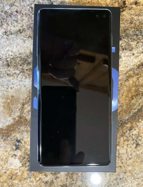 brand new Samsung Galaxy S10+