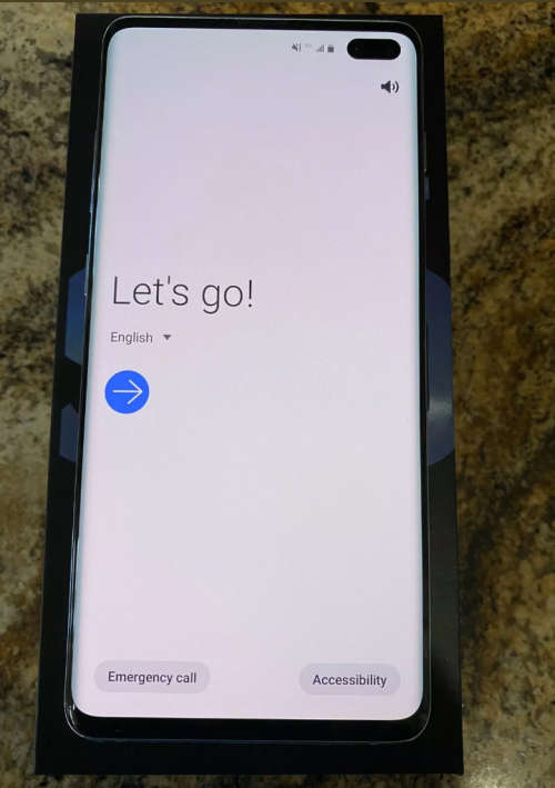 brand new Samsung Galaxy S10+