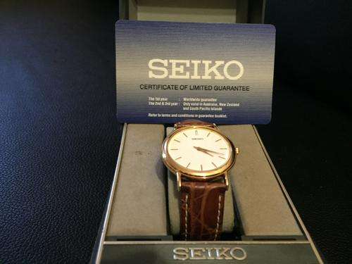Vintage Seiko, excellent find. Given to a veteran for his service. With certificate and all!