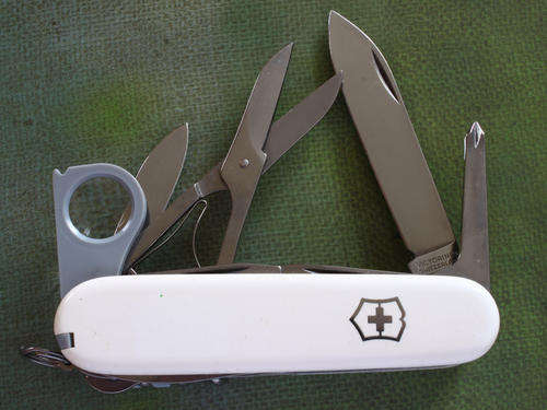 Victorinox Explorer Plus