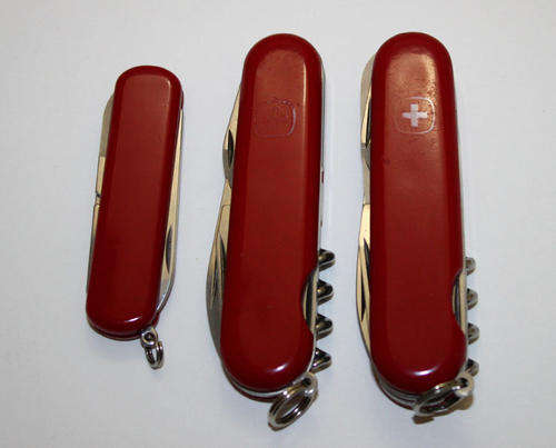 3 x Wenger Knives