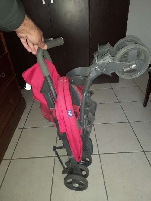 ***Relocation Sale***Chicco Liteway Stroller