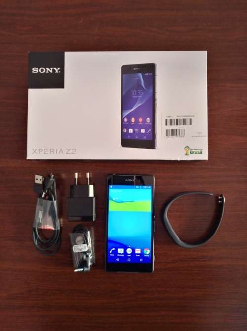 Sony Xperia Z2 plus Smartband (Like New)