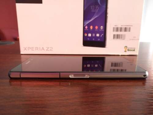 Sony Xperia Z2 plus Smartband (Like New)