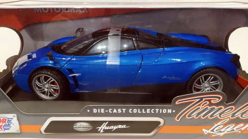 **NEW and SEALED** Motor Max 1/18 - Pagani Huayra (Blue)