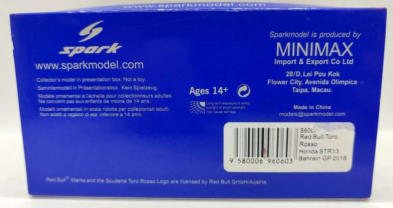 **NEW/BOXED** 1/43 Spark Red Bull Toro Rosso Honda STR13 Bahrain GP 2018 #10