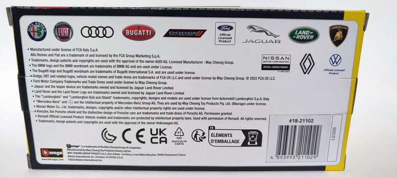 **NEW** 1/24 Bburago Lamborghini Countach LPI 800-4 White