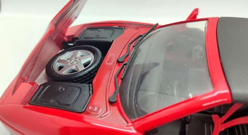 **Pre-Loved/No Box** Maisto Ferrari 348TS Special Edition with Suspension - Red 1/18