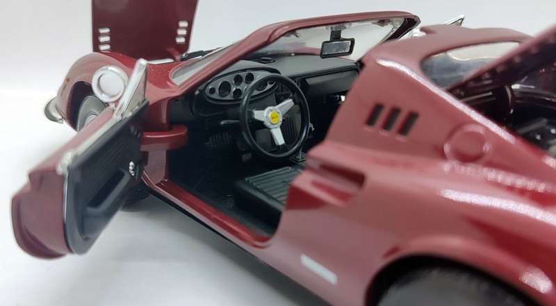 **PRE-LOVED/UNBOXED** 1/18 Hot Wheels Ferrari Dino 246 GTS - Maroon