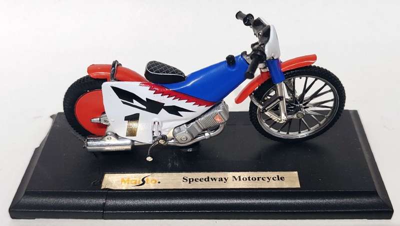 **Pre-Loved/Cracked Baseplate/No Box** 1/18 Maisto Speedway Motorcycle - R/W/B