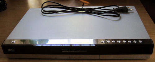 ..:: AS NEW ::.. LG RH-1858 DVD and 160GB Hard Drive Recorder