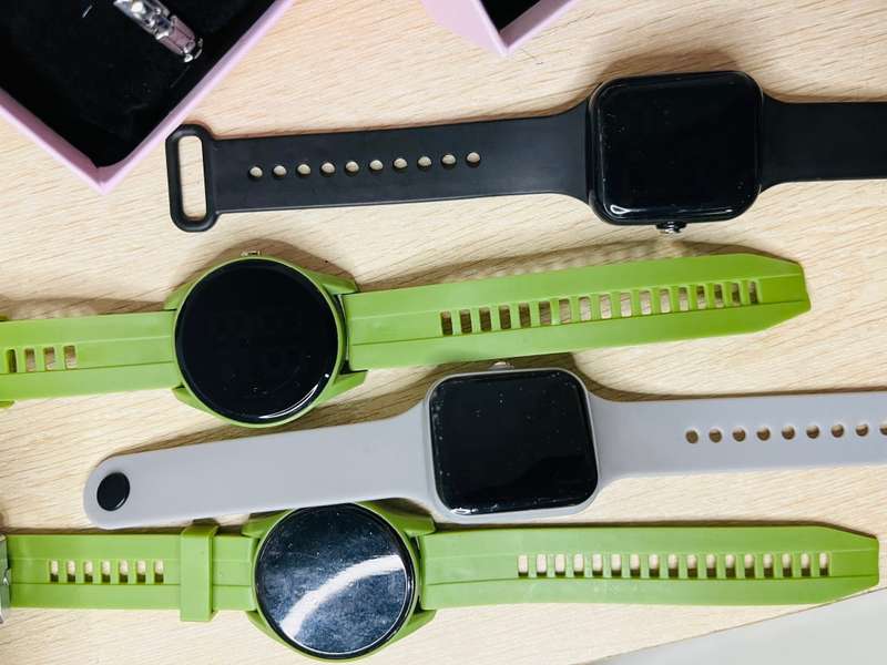 Year unisex Rubber Band Digital Watch Date Time
