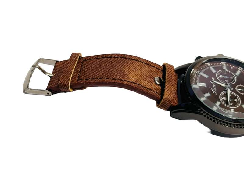 Male analog watch