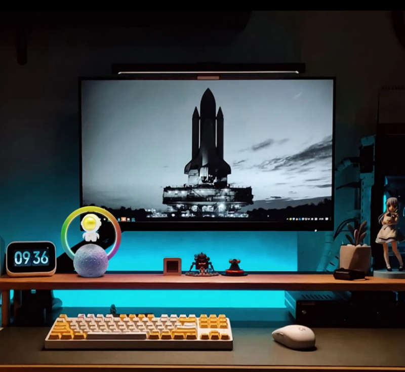 Bluetooth Maglev Speaker Wireless Astronauts RGB Speaker