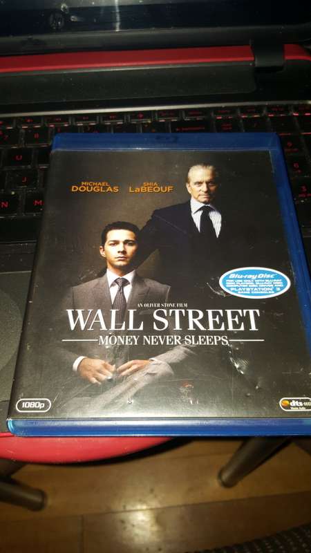 WALL STREET MONEY NEVER SLEEPS BLU RAY