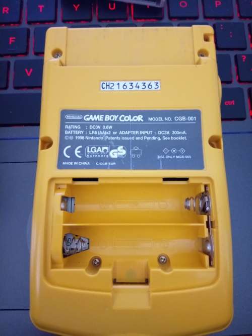 NINTENDO GAME BOY COLOR BUNDLE
