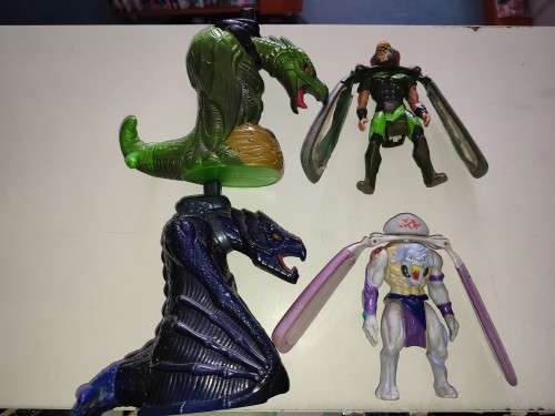 Dragon Flyz Action Figure Bundle