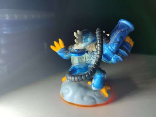 Jet Vac Lightcore Skylanders Giants