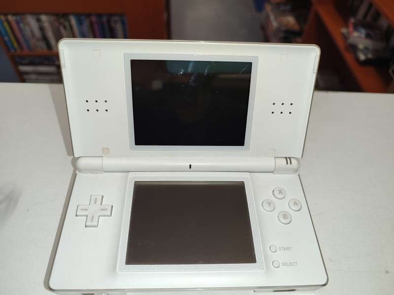 Nintendo DS Lite console