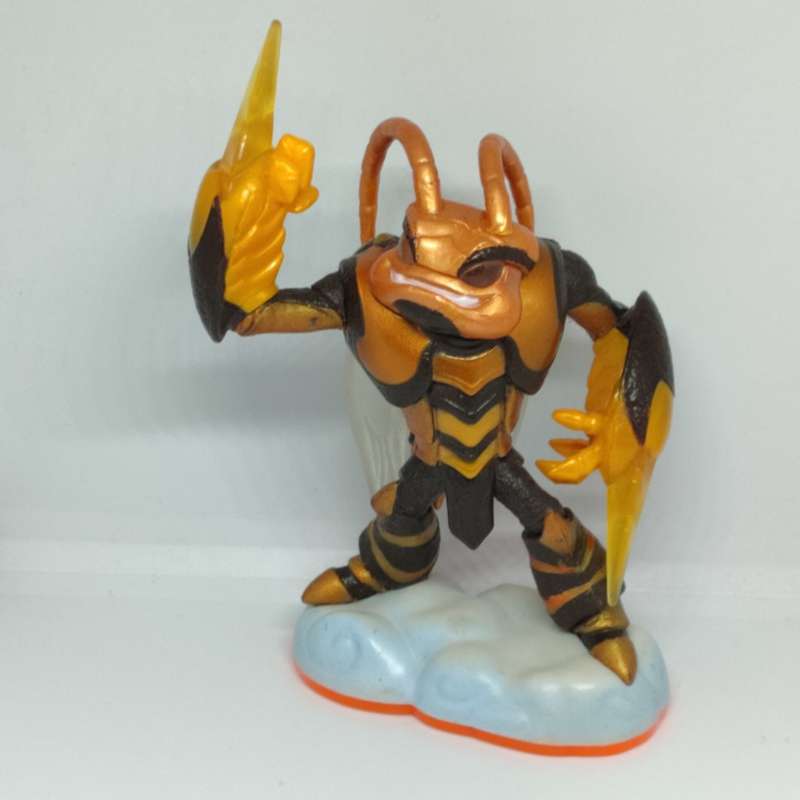Swarm Skylanders Giants