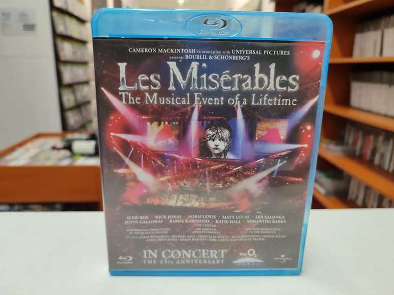 Les Miserables The Musical Event of a Lifetime Blu Ray