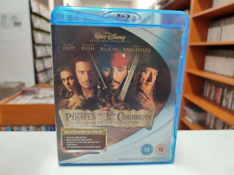 Pirates of the Caribbean Curse of the Black Pearl Blu Ray