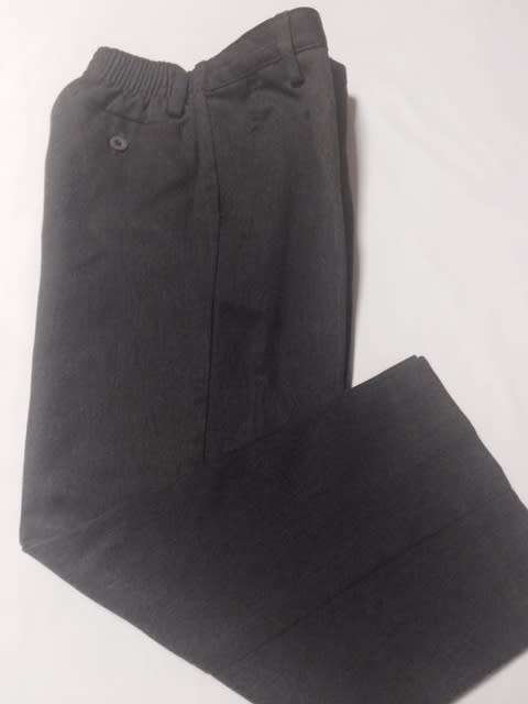 GREY SCHOOL PANTS - AGE 6-7 YEARS - CLOTHING - PANTS - BACK TO SCHOOL