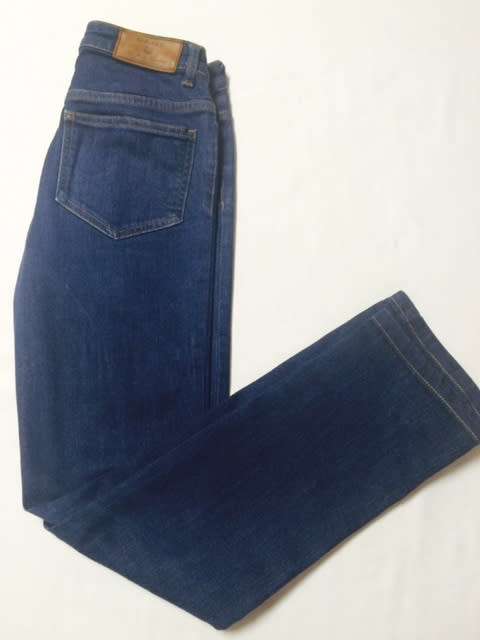 DENIM JEAN - GANT - TEENAGE GIRL - SIZE 28 - JEANS - PANTS - CLOTHING