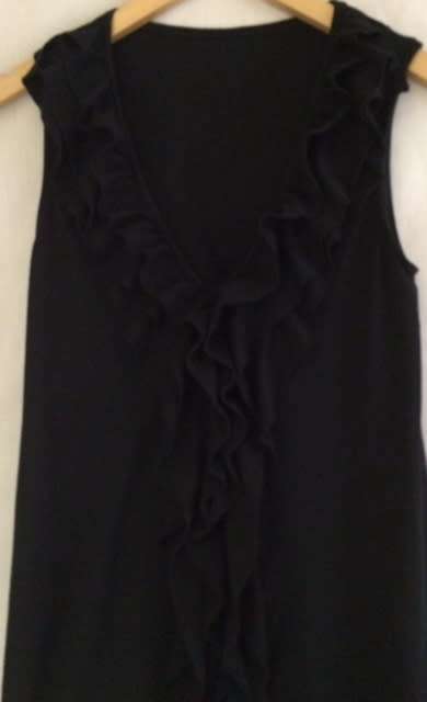 BLACK TOP WITH FRILL - LADIES