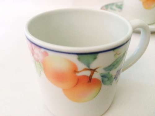 PORTUGUESE PORCELAIN - VISTA ALEGRE - ESPRESSO CUPS AND SAUCERS - FINE PORCELAIN 8 PIECE