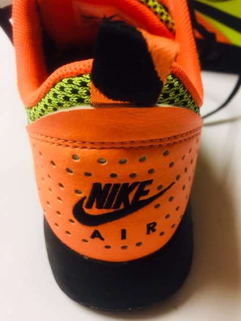 SHOES - TAKKIES - SNEAKERS - BOYS - NIKE - NIKE AIR - SIZE 3 (SA)