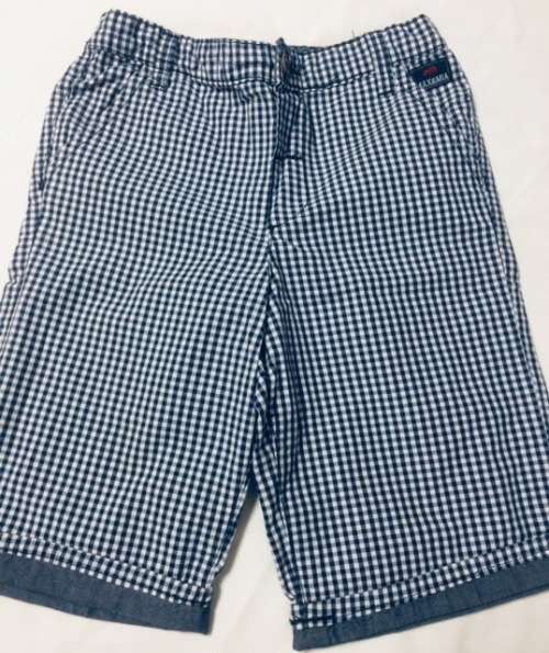 SHORTS - KNEE LENGTH - KIDS - BOYS - CLOTHING - AGE 8-9 YEARS OLD