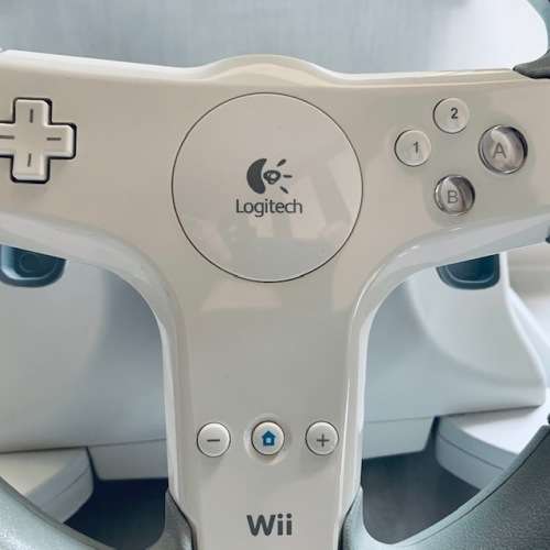 LOGITECH SPEED FORCE WIRELESS - FORCE FEEDBACK RACING WHEEL - Wii