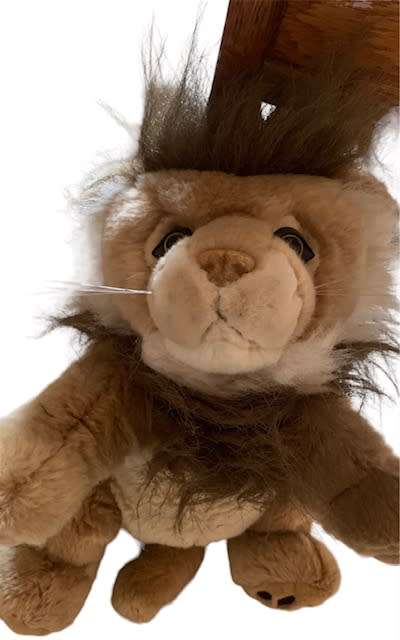 STUFFED ANIMAL - LION