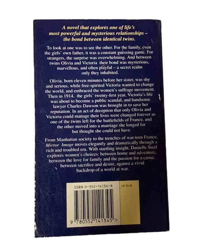 MIRROR IMAGE - DANIELLE STEEL - PAPERBACK BOOKS