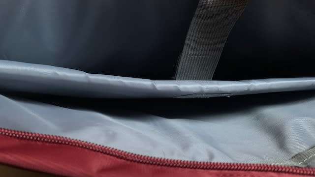 LAPTOP SLEEVE/BAG - 40CM ACROSS X 28CM HIGH X 6CM THICK