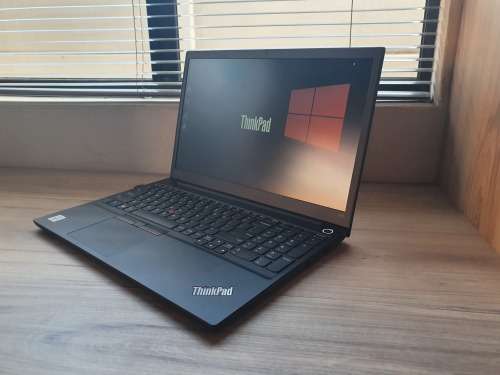 Lenovo ThinkPad E15 Notebook - Core i7-10510U / 15.6" FHD / 16GB RAM.