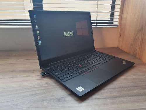 Lenovo ThinkPad E15 Notebook - Core i7-10510U / 15.6" FHD / 16GB RAM.