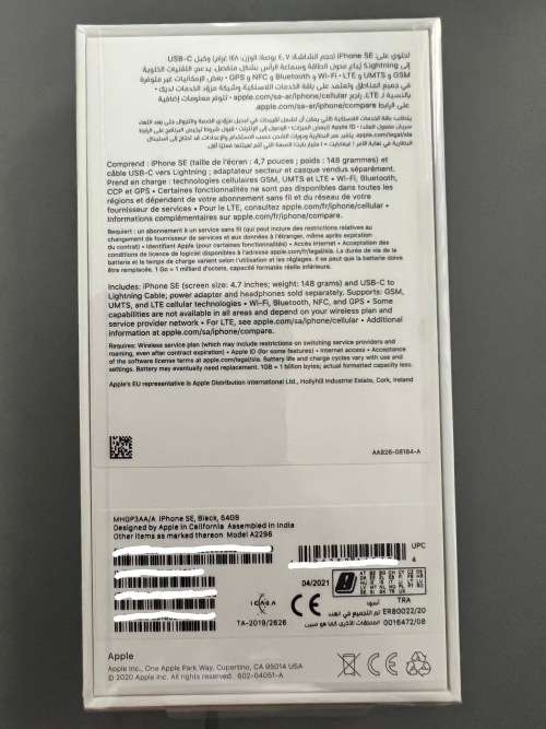 Apple iPhone SE (2020) 64 GB used in box