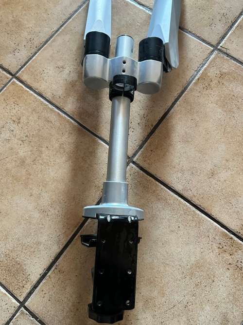 Heavy duty dual monitor arm