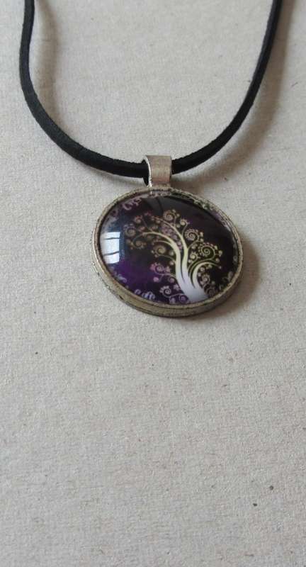 Black leather necklace