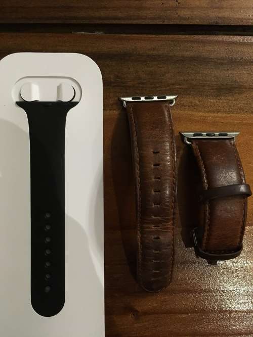 Apple Watch series 3 42mm space grey
