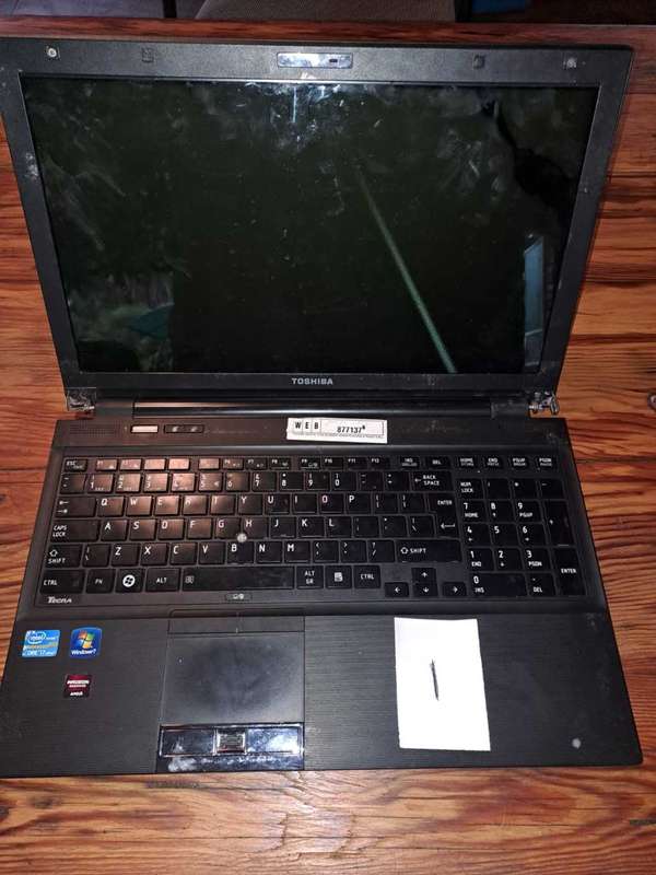 4 x Toshiba i7`s