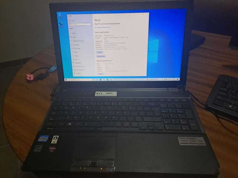 Toshiba Tecra R950 | 15.6` | Core i7 Notebook - Intel Core i7-3540M Processor, 8GB RAM