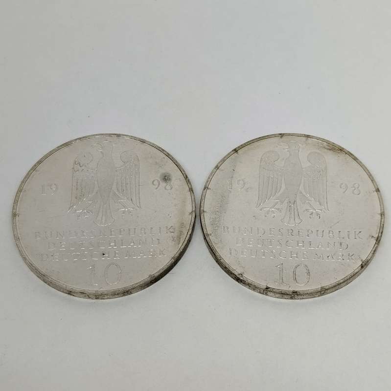 Set of 2 1998 300 Jahre (10 Mark) Coins #C0001