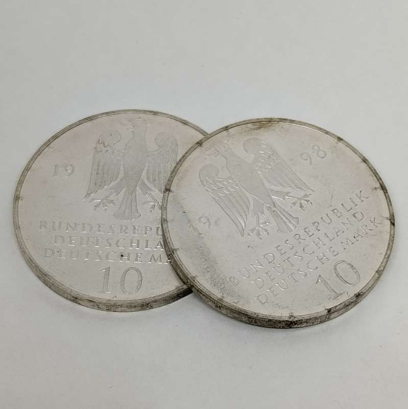 Set of 2 1998 300 Jahre (10 Mark) Coins #C0001